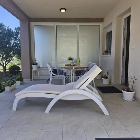 Slanica Escape - One Bedroom With Terrace And Sea View Appartamento
