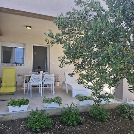Slanica Escape - One Bedroom With Terrace And Sea View Appartamento *